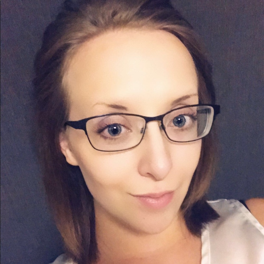 Meet your Posher, Kirstee
